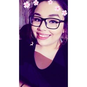 Meet your Posher, Annel